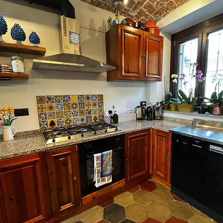 Le Lanterne SantʼAntonino di Susa